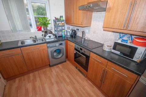 undefined, Gardeners End, Rugby, CV22