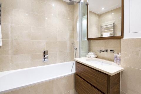 1 bedroom apartment to rent, Kensington Gardens Square, London, W2