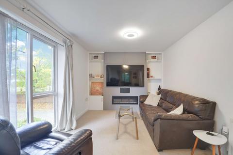 2 bedroom apartment for sale, at Linacre Court, Springlane, Oxford OX3