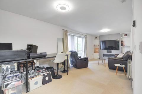 2 bedroom apartment for sale, at Linacre Court, Springlane, Oxford OX3