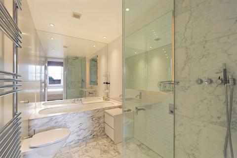 1 bedroom flat to rent, Airlie Gardens, London W8