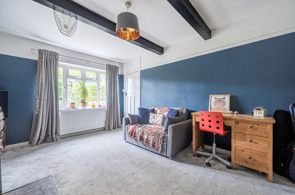 1374106-8-6903c68...