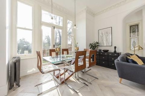 undefined, Gordon Road, London W5