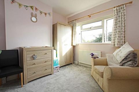 3 bedroom flat for sale, Hampton Road, Twickenham TW2