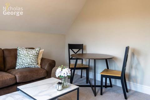 undefined, Grove Avenue, Moseley, B13 9RU