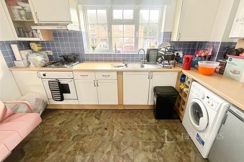 undefined, Barnston Close, Luton, Bedfordshire