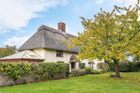 4 bedroom detached house for sale, Handsome Thatched Farmhouse in Merton