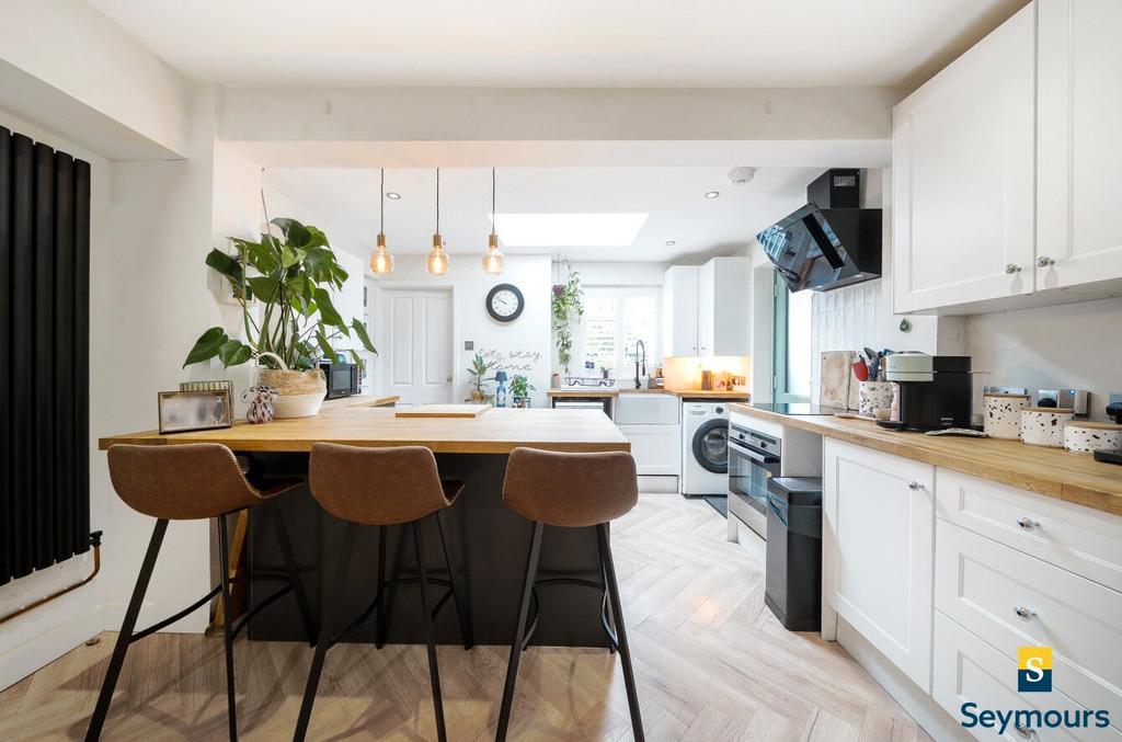 Breakfast Bar