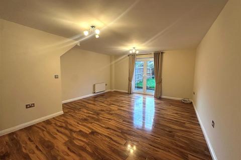 undefined, Derwent Close, Watford WD25