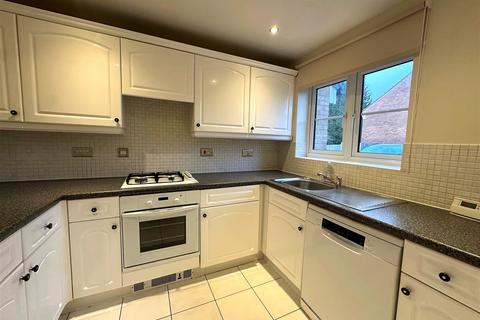 undefined, Derwent Close, Watford WD25