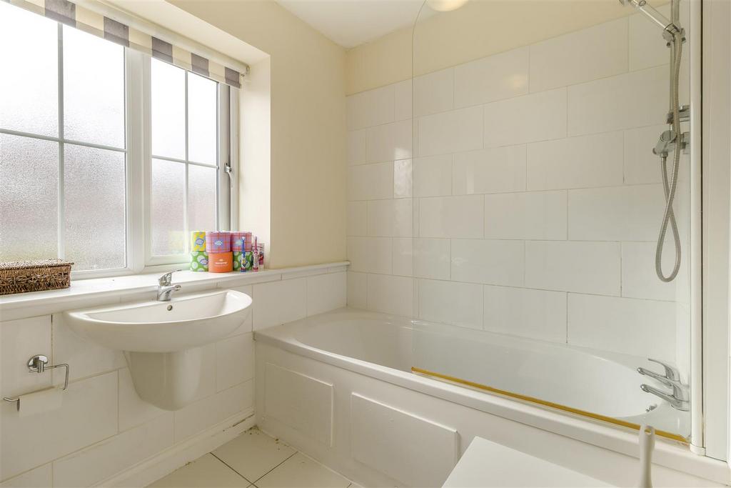 8668943-interior10.jpg