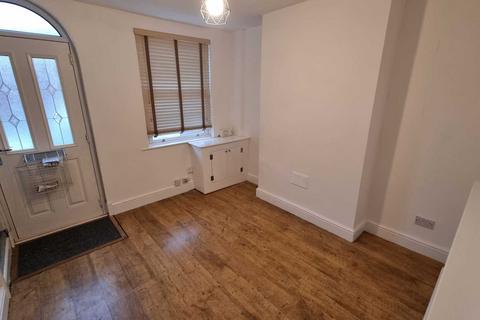 undefined, Raglan Street, NG16