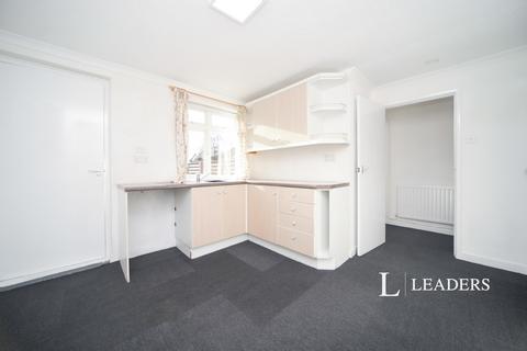 3 bedroom semi-detached house to rent, Grundisburgh Road, Woodbridge, Suffolk, IP12