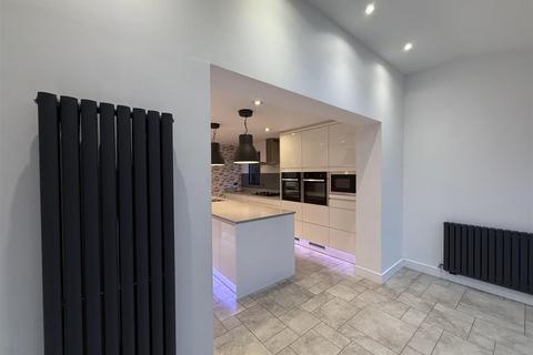 undefined, Impala Way, Hull