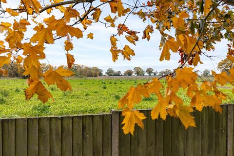 undefined, Watton Road, Great Ellingham