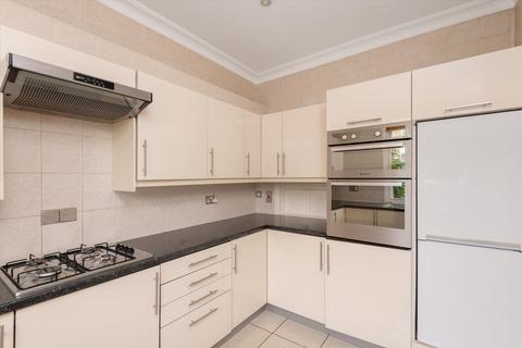 4 bedroom terraced house to rent, St John's Wood Terrace, London, NW8