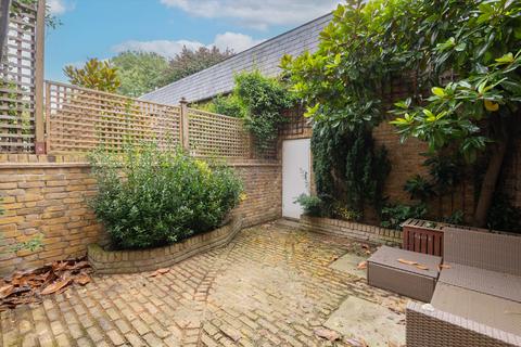 4 bedroom terraced house to rent, St John's Wood Terrace, London, NW8