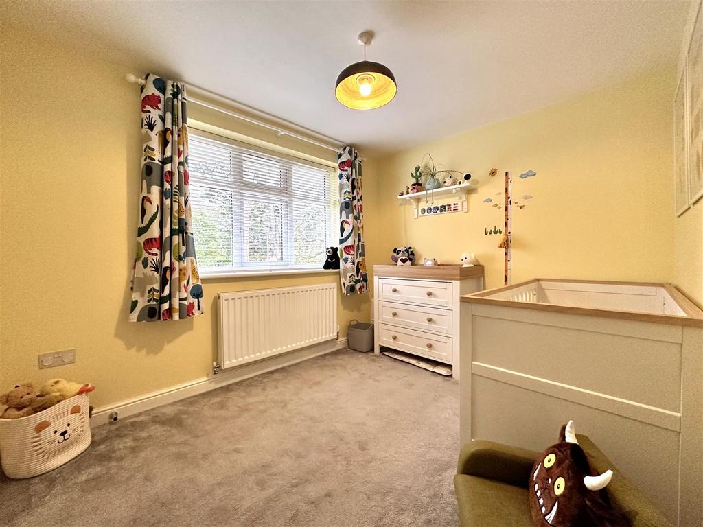 Fourth Bedroom 964