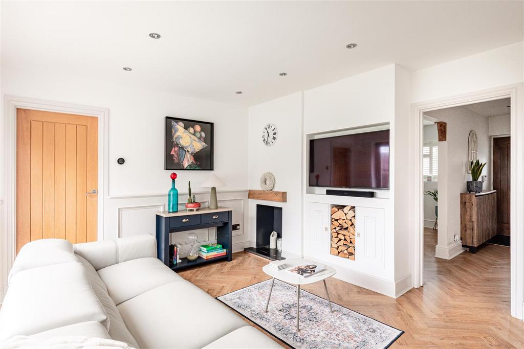 Hatch Close-18.jpg