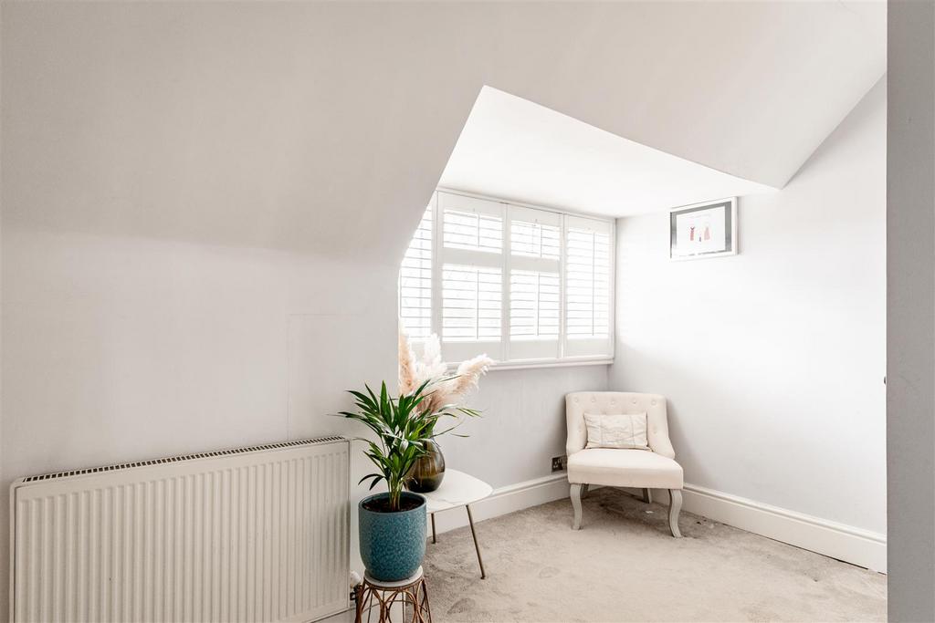 Hatch Close-34.jpg