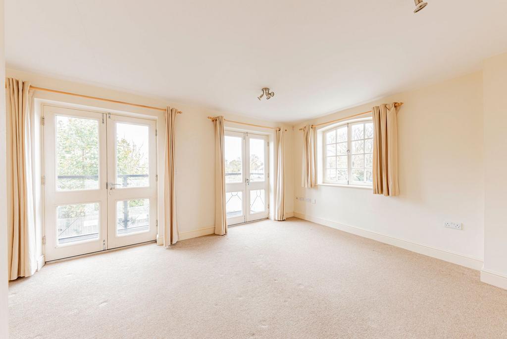 Living Room (1)