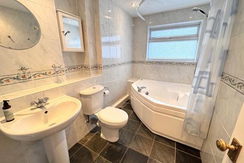 undefined, Highlands, Devizes SN10