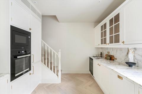 3 bedroom flat for sale, Pembridge Gardens, London, W2