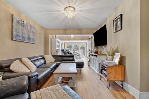 undefined, Hanging Hill Lane, Hutton, Brentwood