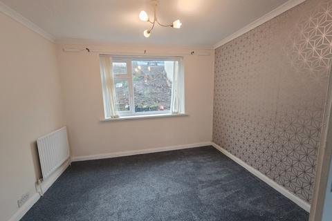 undefined, Aireville Crescent, Bradford, BD9
