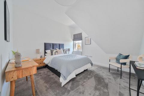 2 bedroom flat to rent, Church Rise, London, SE23