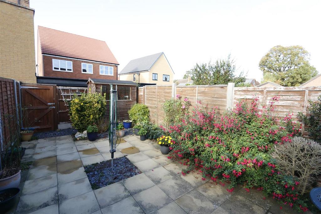 131 Elgar Drive, Shefford (23).JPG