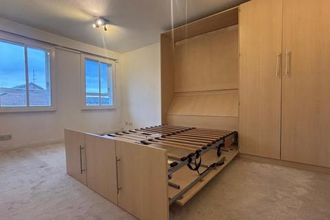 undefined, Fotheringay Gardens, Slough, Berkshire, SL1