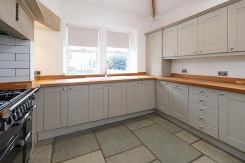 3 bedroom cottage for sale, Far Cliffe, Holmfirth HD9