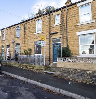 2 bedroom terraced house to rent, Pearl Street, Batley