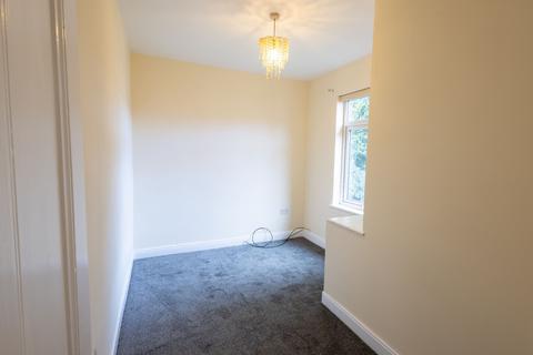 2 bedroom terraced house to rent, Pearl Street, Batley