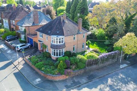 4 bedroom detached house for sale, Elmsleigh Avenue, Leicester, Leicestershire, LE2 2DF