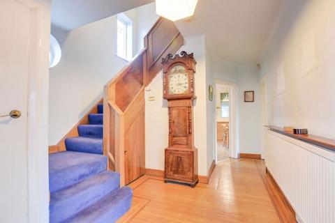 4 bedroom detached house for sale, Elmsleigh Avenue, Leicester, Leicestershire, LE2 2DF