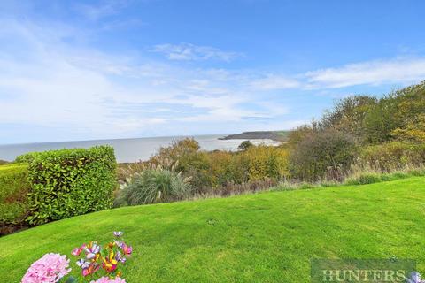2 bedroom detached bungalow for sale, Knipe Point Drive, Scarborough