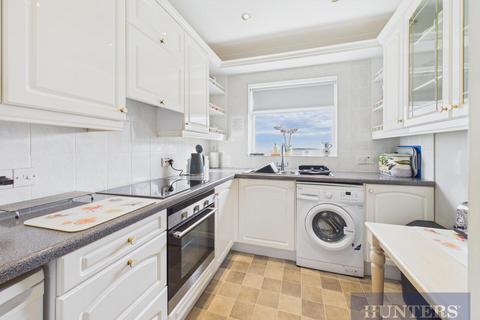 2 bedroom detached bungalow for sale, Knipe Point Drive, Scarborough