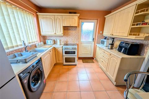 3 bedroom semi-detached house for sale, The Circle, Clipstone Village, Mansfield