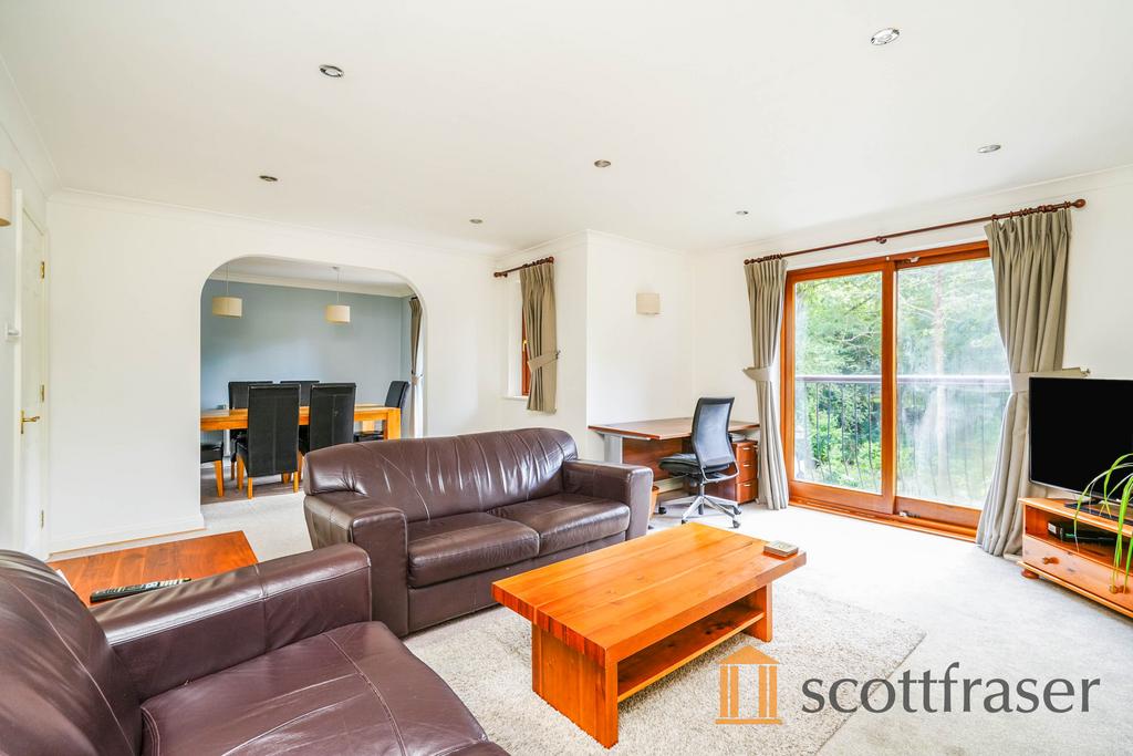 Lounge to kitchen