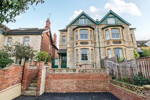 undefined, Lansdown, Gloucestershire GL5