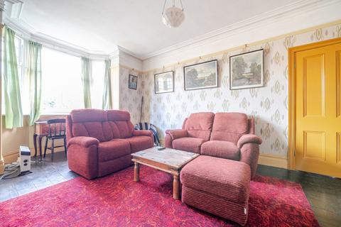 undefined, Lansdown, Gloucestershire GL5