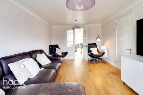 undefined, Holt Road, Harold Hill