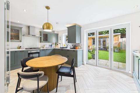 undefined, Cordwainers Road, Cheltenham, Gloucestershire, GL52