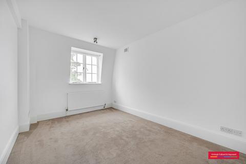 undefined, Makepeace Avenue, London, N6