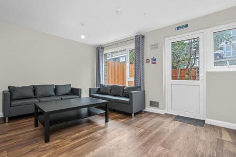 6 bedroom house share to rent, Howard Road