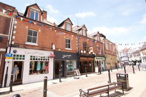undefined, Swan Street, Warwick - (Includes Electric Bills)