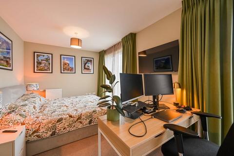 Flat 701, Thorpe Court, 2 Bramble Path, London, E3 3XP