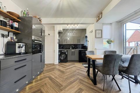 undefined, Lodge Lane, Sheffield S26